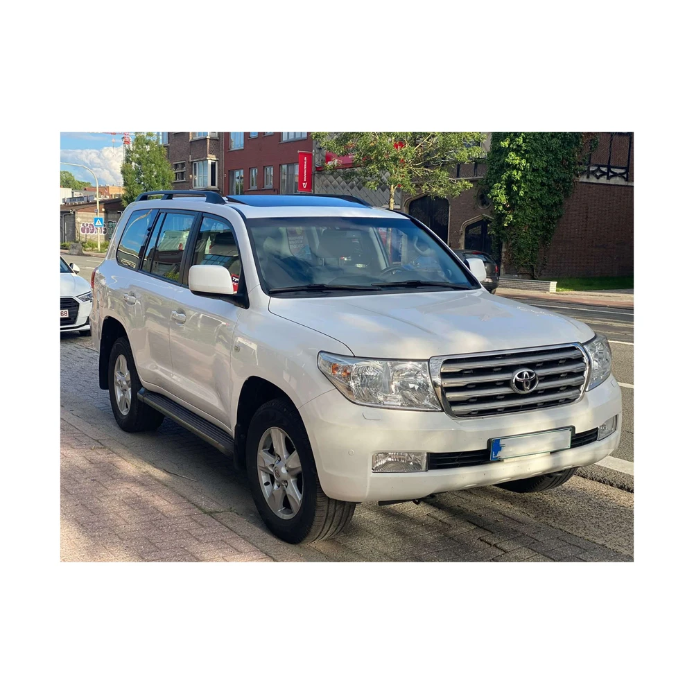 Подержанные автомобили в Дубае TOYOTA LAND CRUISEER PRADO / 2018 автоматические дизельные для продажи