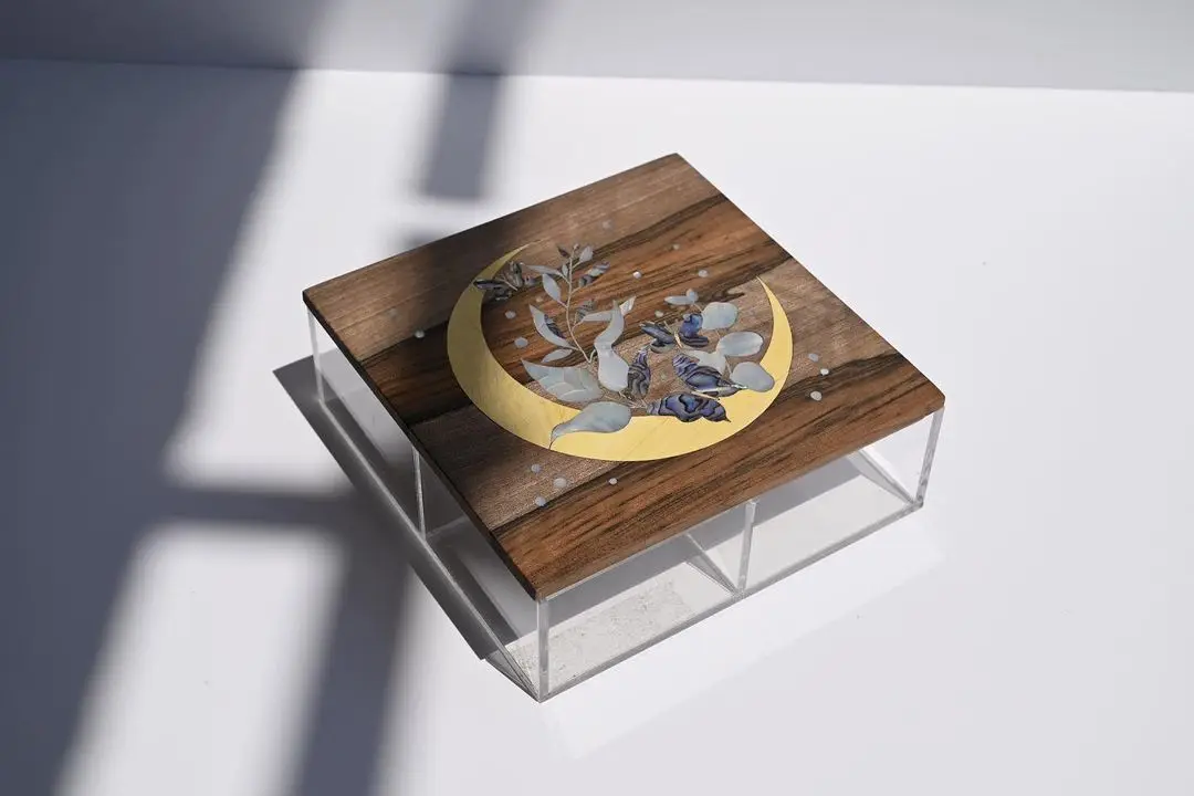 New item acrylic box with MOP cover gift box for Ramadan Eid holiday season 2023 handcrafted from Vietnam