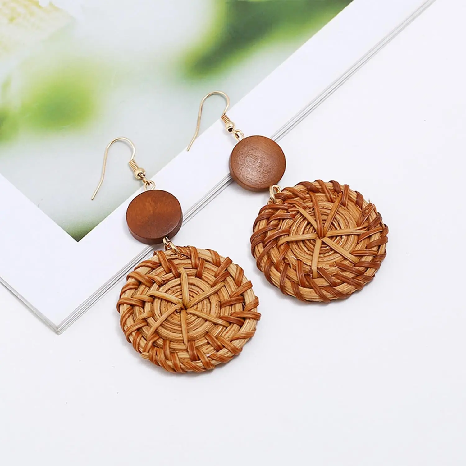 Summer Bohemian Rattan Earrings Handmade Wicker Braid with Tassel Pearl Hook for Women and Girls Vacation Straw Earrings