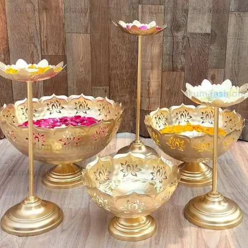 New Arrival Indian Handmade Pedestal lotus flower candle Holder set of 3 pieces wedding  candle holder housewarming gift Diw