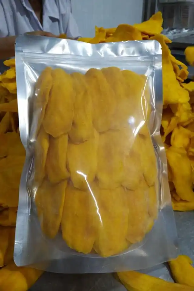 [ Free sample ] Soft Dried Mango Naturally Sweet From Farm Tropical Fruit Snack Soft Dried Mango Slices Prival Label Service