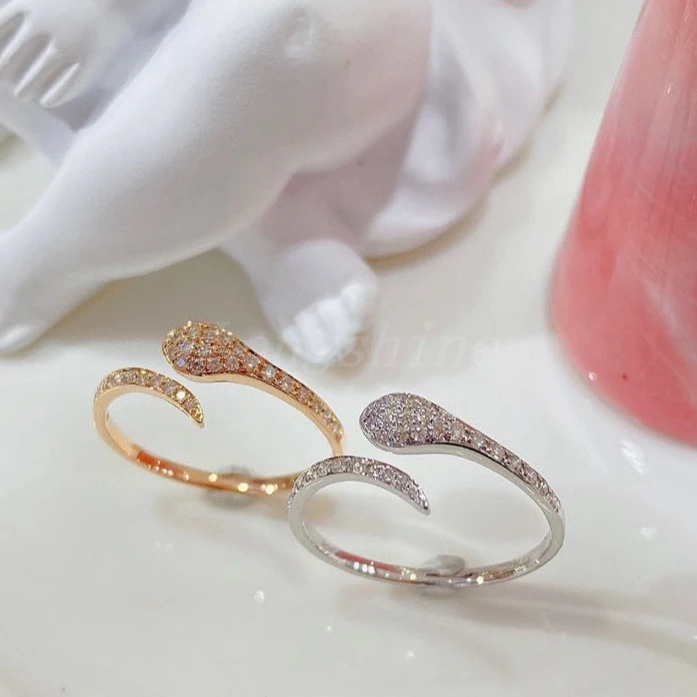 18K Gold White And Yellow Snake pinky Delicate Design Diamond Ring