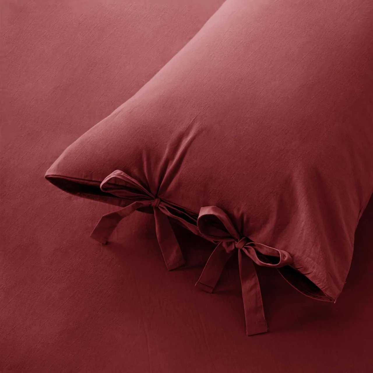 New Design Luxury Design Knotted Burgundy Style Bedding Duvet Cover Sets Microfiber Bedding  with Pillow Cover Whole Sale