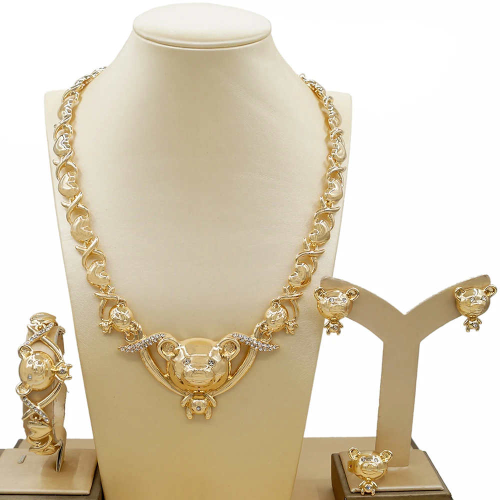 Zhuerrui Latest Panda I Love You Xoxo Brass Jewelry Sets Cartoons Doll Bear Hugs and Kisses Bridal Gold Plated Jewelry Set X0089