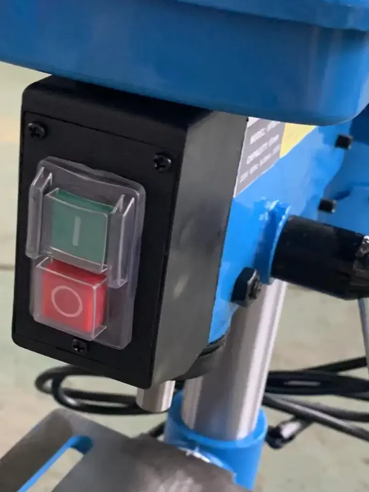 SP5213A mini metal 5 speed rotary table belt driven pillar light duty bench drill press machine with good performance