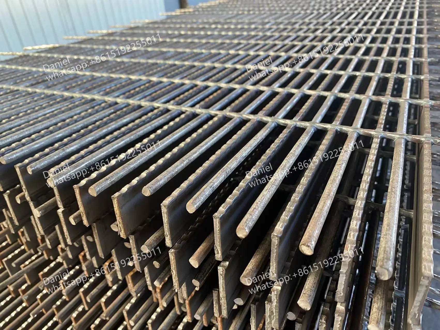 Offshore Grating
