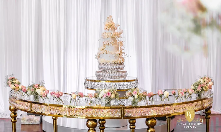 cake table wedding