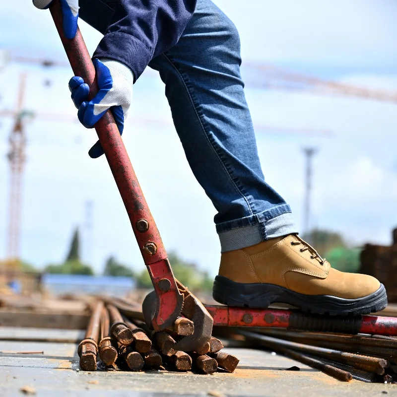 Hot Selling Industrial Protective Breathable Work Boot Casual Trainers Steel Toe  Safety Shoes for Men Case Black Auto Mesh