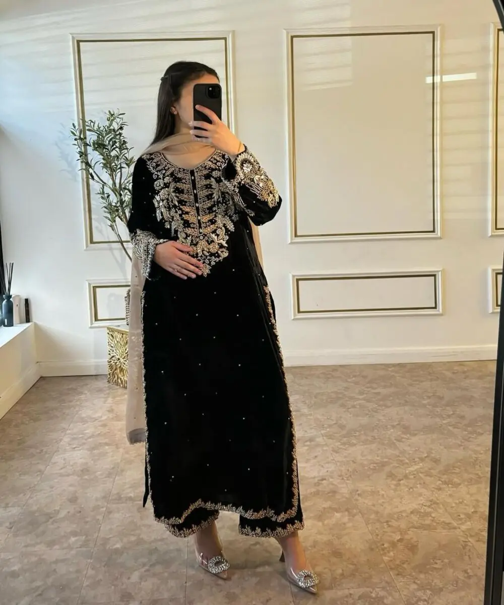 Designer Printed Fashionable Festival Wear Kurti with Chic Geometric Motifs and Mirror Work