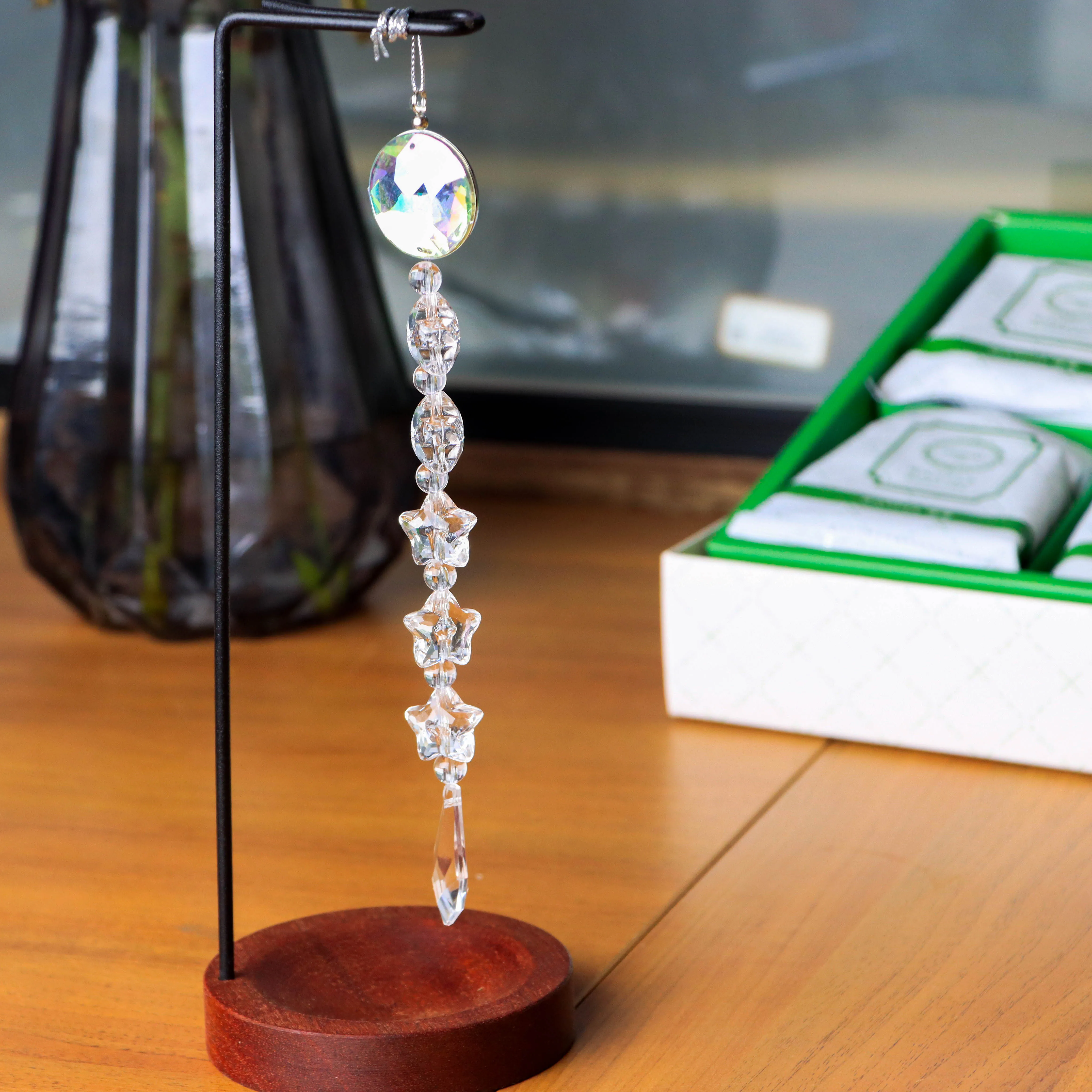 Double-Sided Anime and Cartoon Acrylic Charms: Personalized Designs for Fans and Collectors