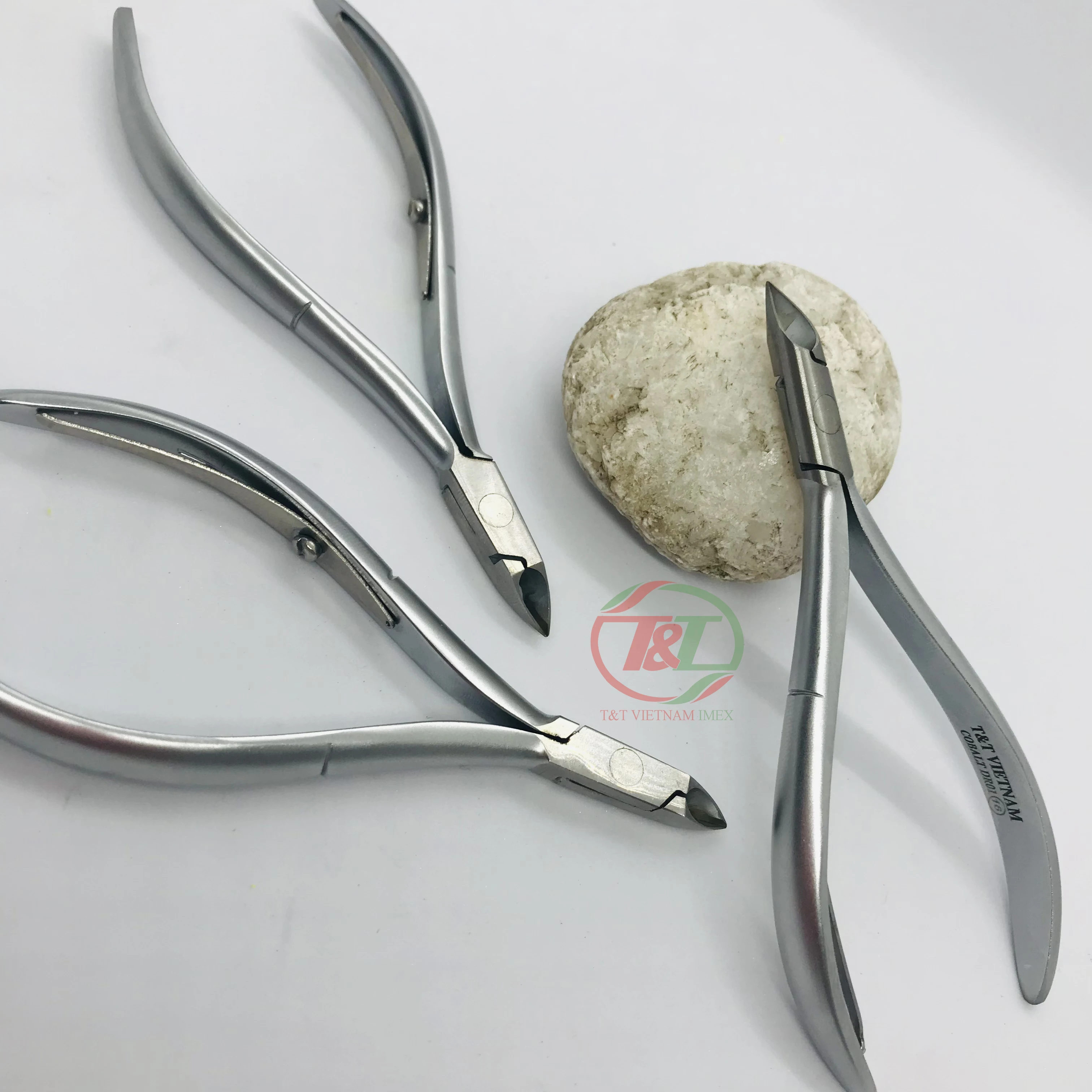 Factory Price Durable Vietnam Good Quality Stainless Steel Nail Salon Nipper Cuticle