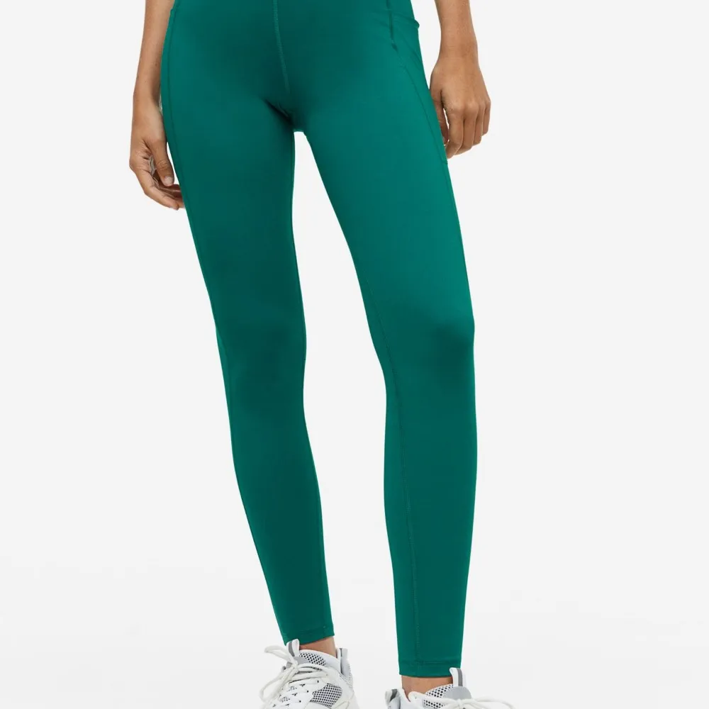 Wholesale Fitness Wear Tights For Women Yoga Leggings Polyester Materials Quick Dry Seamless Full Length Ladies Lagging