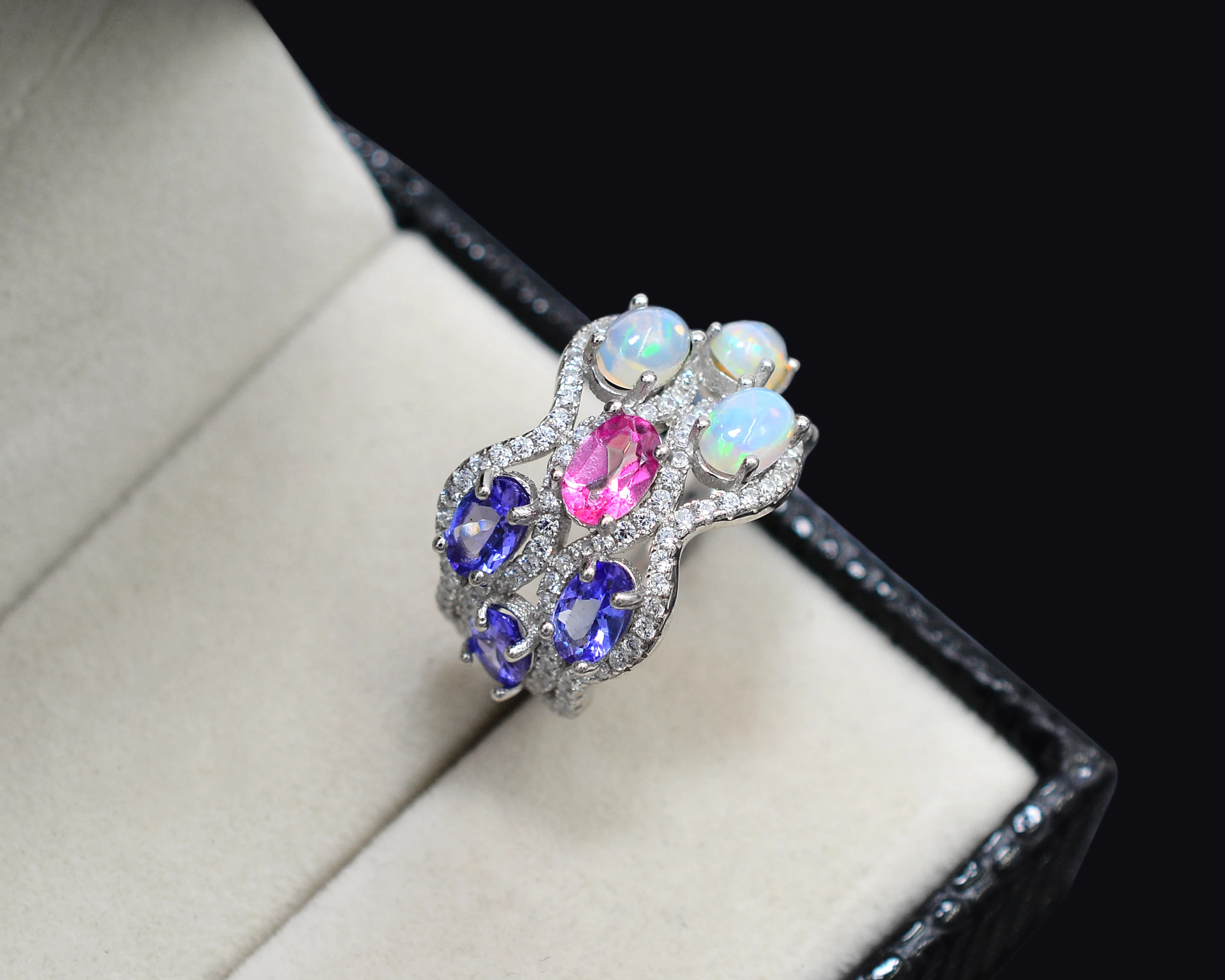 Natural Opal Tanzanite Fire Opal Pink Topaz Oval Multi Gemstone 925 Sterling Silver Cluster Wedding Ring Indian Manufacturer