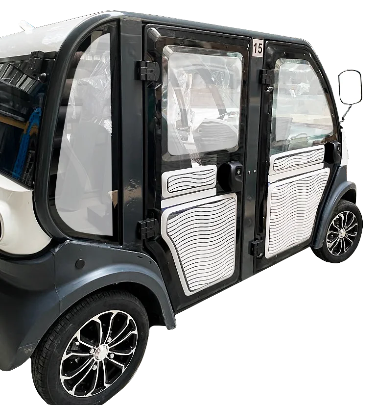 Автоматический мини внедорожник