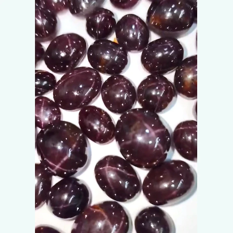 80 Pcs of Natural Star Garnet 10mm to 18mm Oval Cabochon 900 cts lot Iroc Sales Star garnet Oval Loose Gemstone Cab