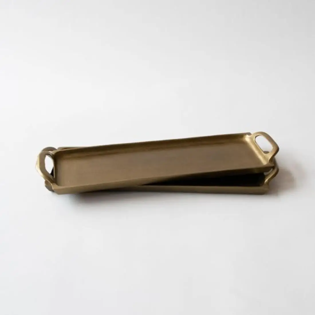 International High Advance Quality Manufacture or Serving Trays Set Antique Luxury Aluminium Trays And Platter For Cupcakes