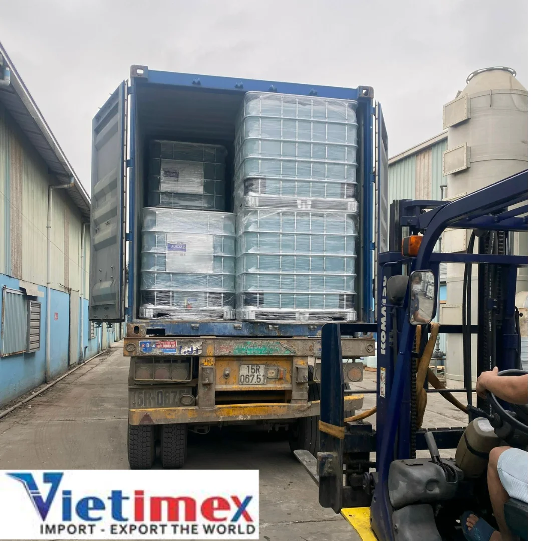 Adblue Liquid Solution Aqueous Urea Solution Pure Urea 32.5% 40% 1000L IBC Tank Flex  bag