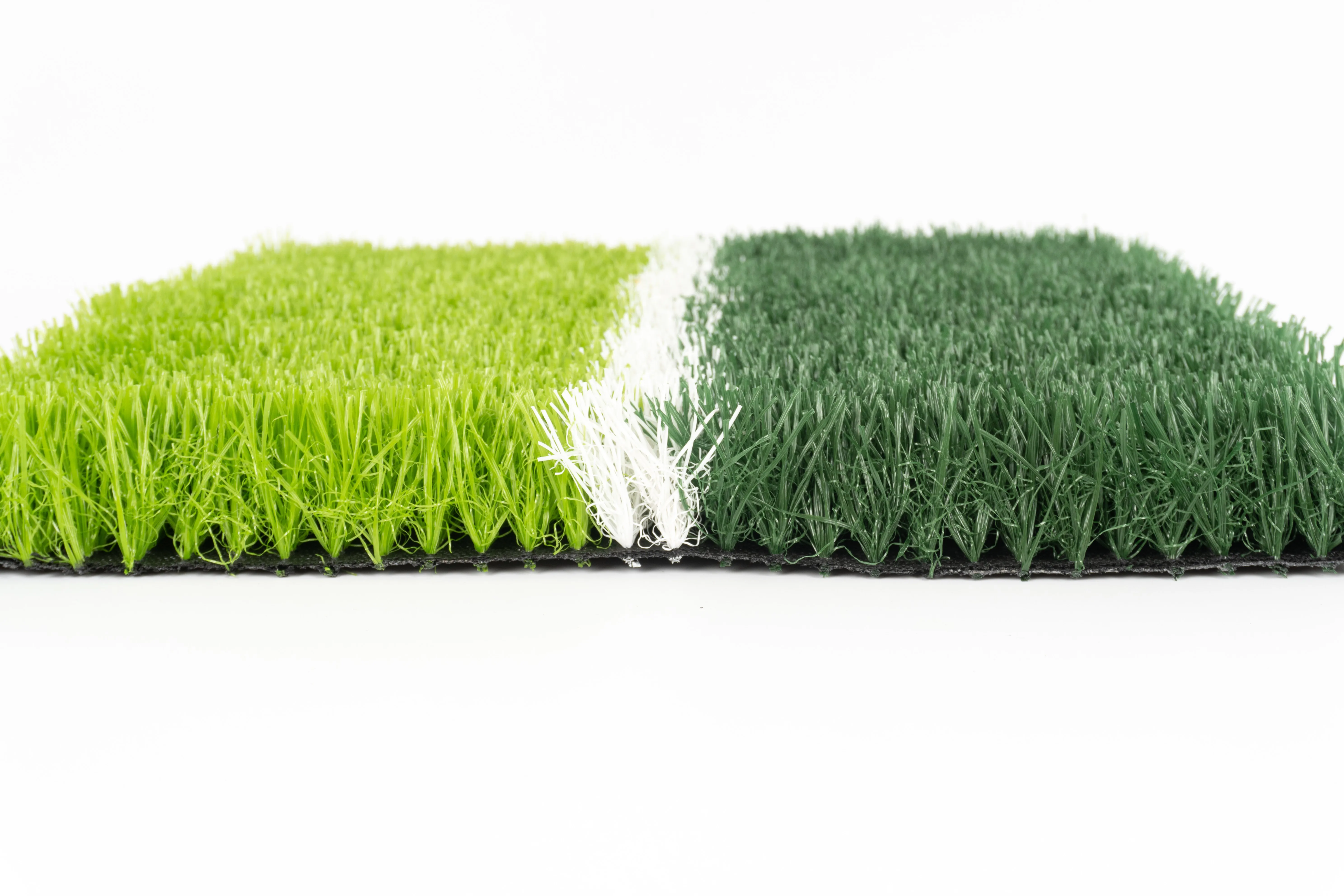football artificial grass multi-purpose sports court artificial grass In the soccer flied