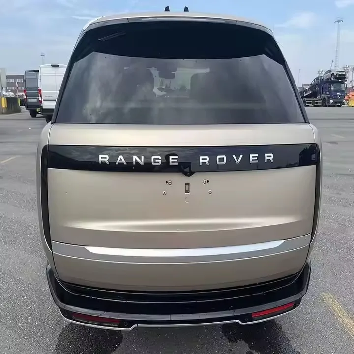 Аккуратно использованный 2022 Новый Land Rover Range P530 первое издание SWB