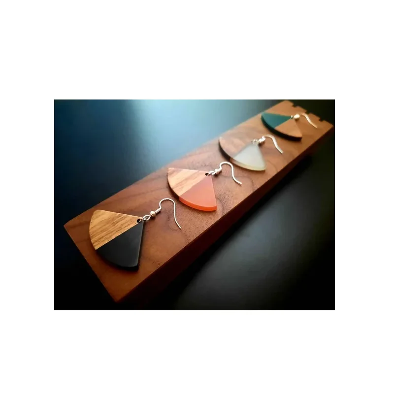 Handmade resin earrings real flower jewelry earrings as a gift for her and handmade use