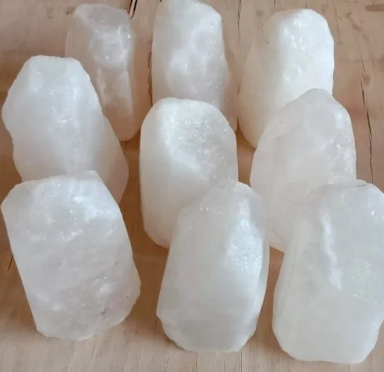 Butiful Salt Crystal Hand Crafted White Natural Shape Lamps Size 2-3kg Available at Wholesale PriceDirect From Factory Pakistan