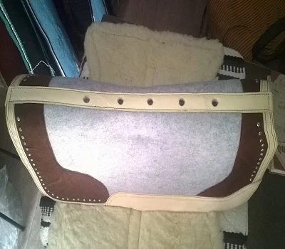 New Zealand Woolen Western Saddle Blanket Tight weave Saddle equipment Equestrian Supplier Manufacturer Kanpur