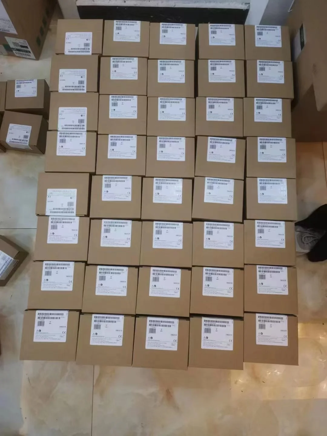 PLC Controller 6ES7223-1BH22-0XA0 6ES72231BH220XA0 S7200 New Original Stock In Stock