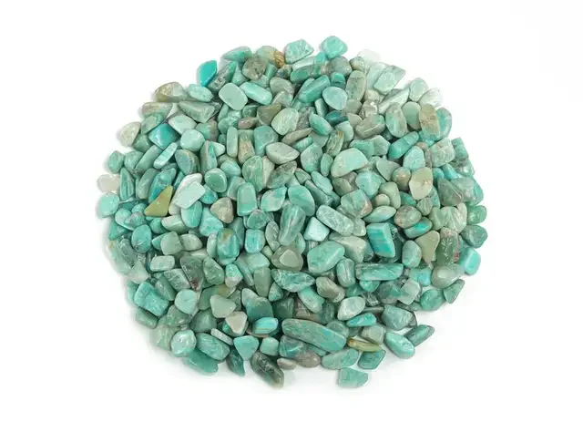 Wholesale Irregular Shape Amazonite Crystal Quartz Chips Stone Bulk Healing Reiki Crystal Rock Stone Chips for Garden Decoration