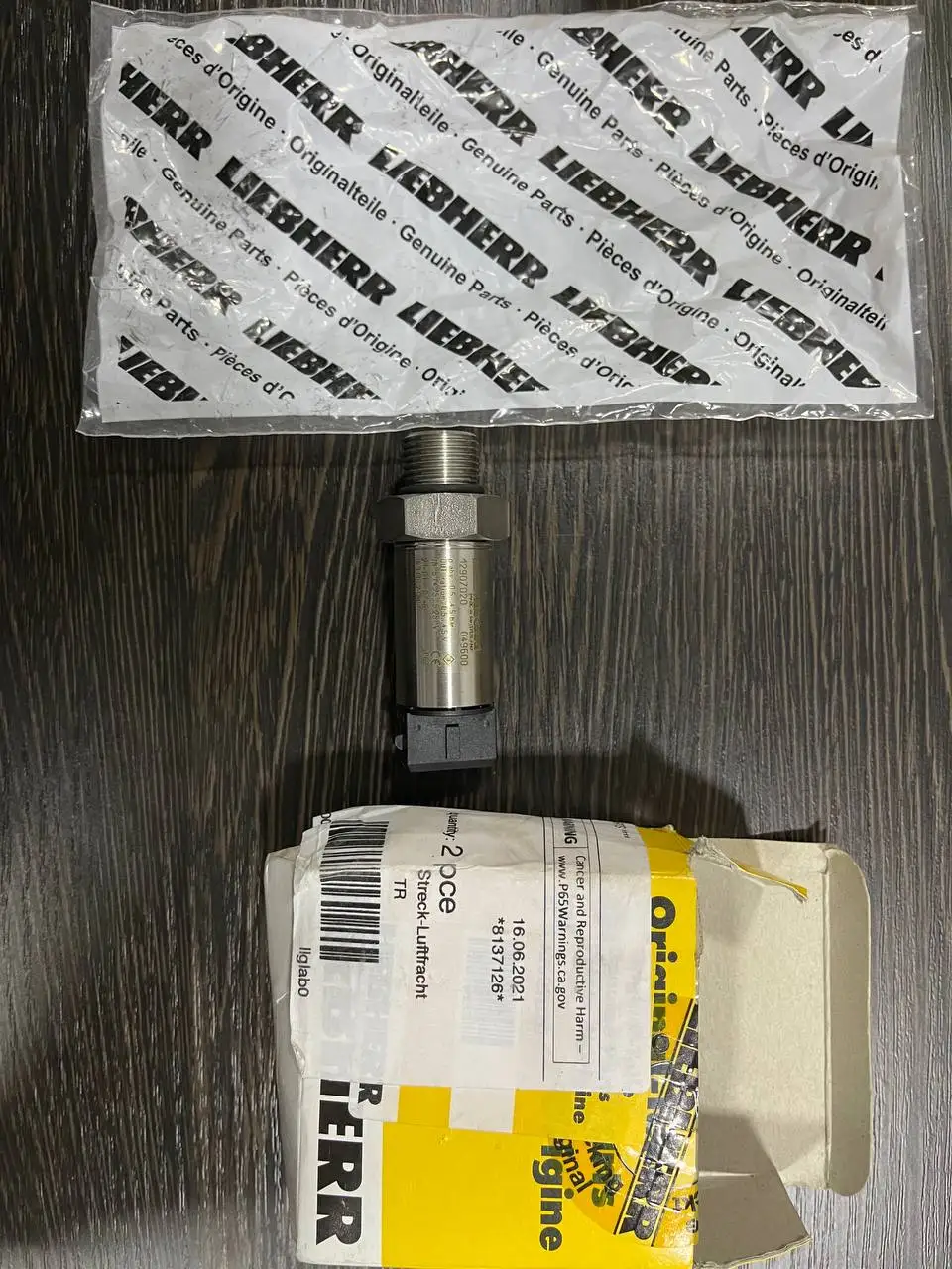 PRESSURE TRANSMITTER 9076550 12907020