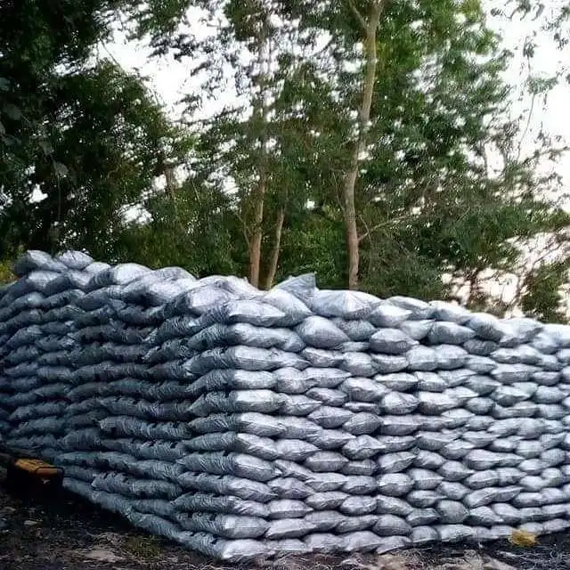 Wholesale Price Hardwood Lump Charcoal Available For Buyers