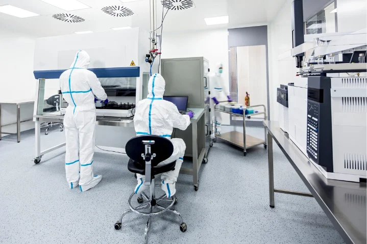 Turnkey Clean Room ISO class 5 Lab Dust Free Cleanroom For Laboratory Cleanroom Workshop