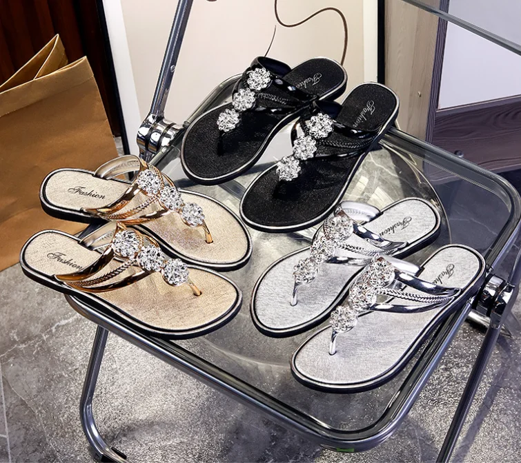 2024 NEW MZ New Summer Large Size 36-45 Lightweight Water Diamond Slippers 1963 High Quality Diamond Clamping Flat Sandals