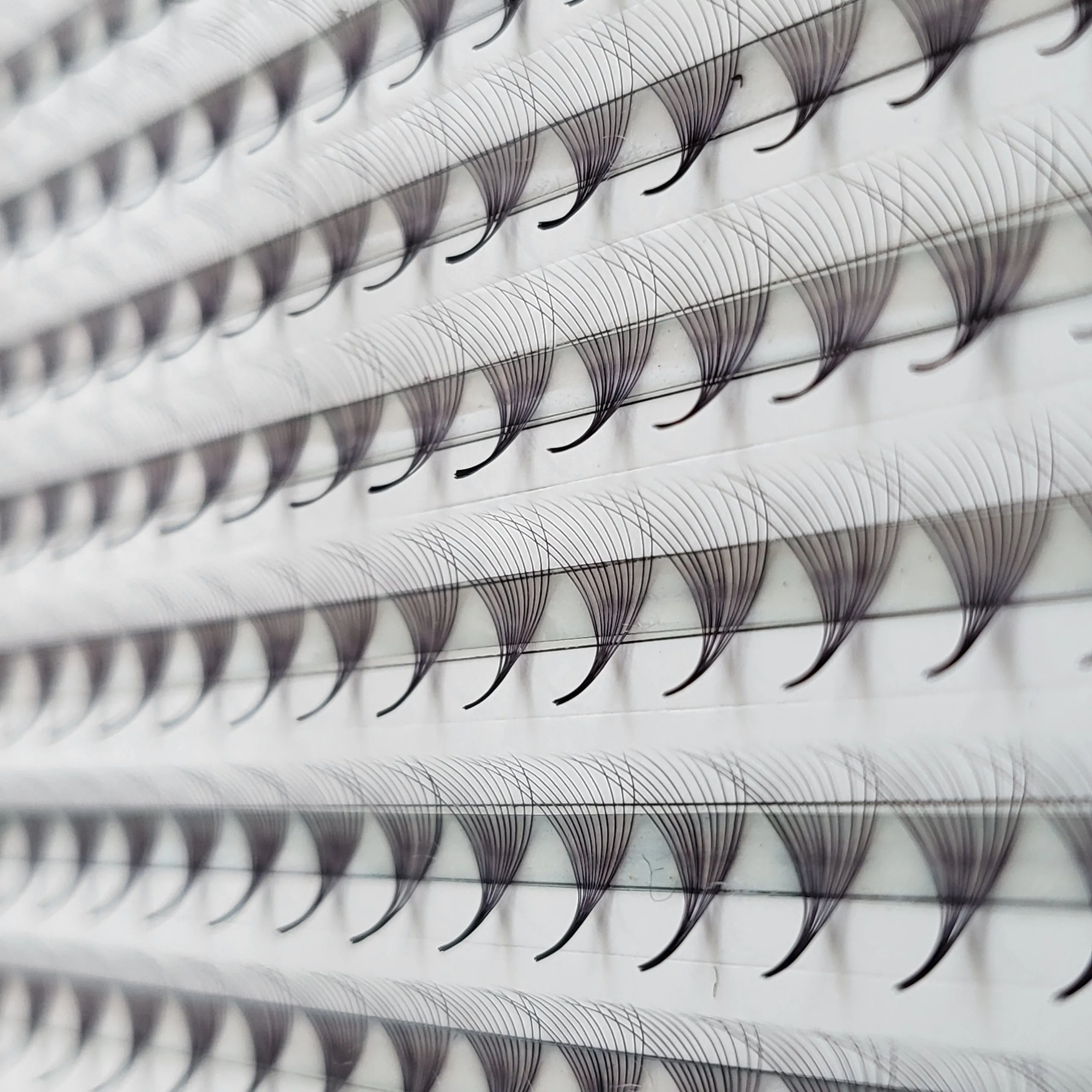 Лидер продаж трендовый веер с плоским экраном korea pbt сделанный вручную ультра готовый объем ресниц Россия Вьетнам наращивание OEM