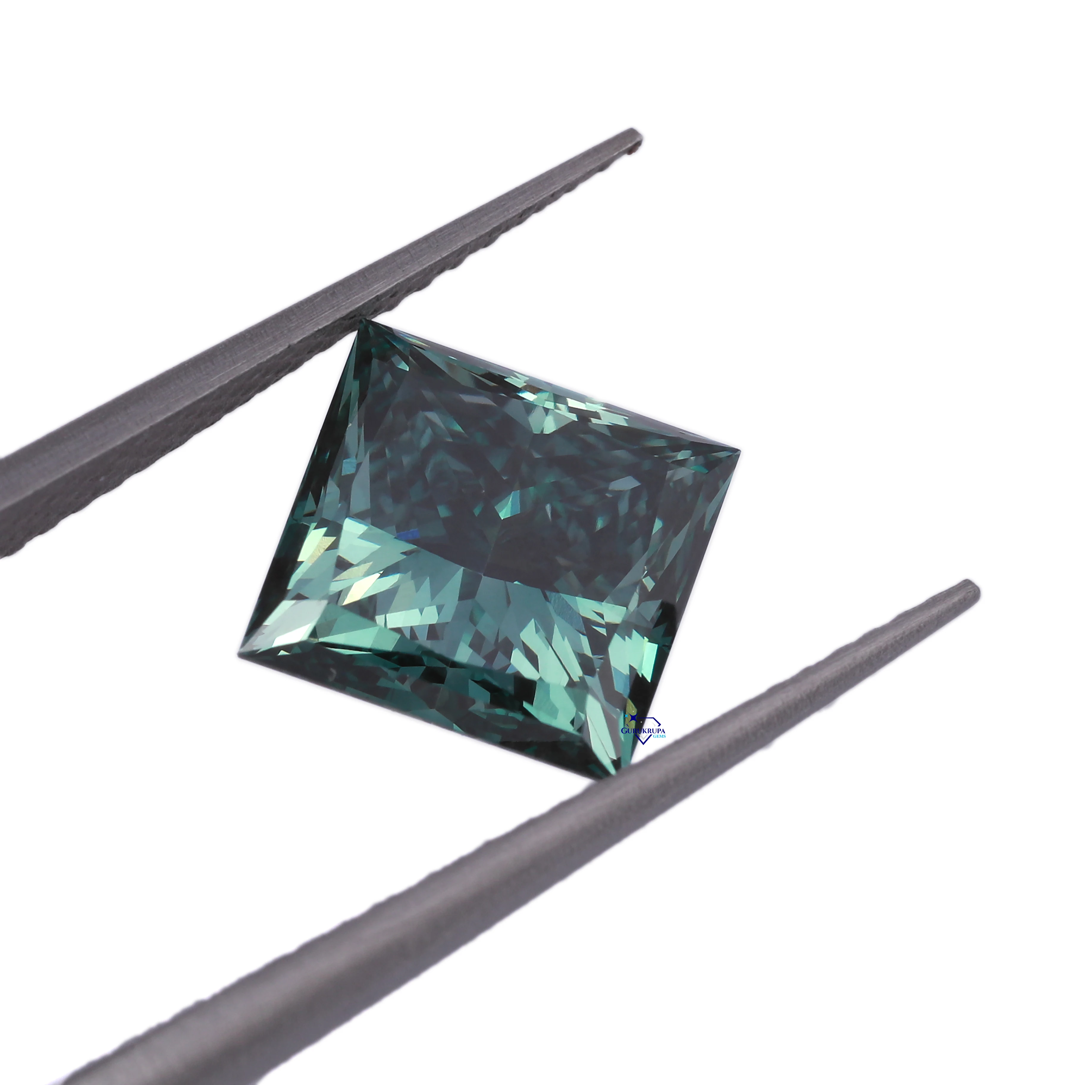 Exquisite solitaire diamond 4 CT princess shape green color lab grown diamond with enhanced vvs clarity diamond for jewelry