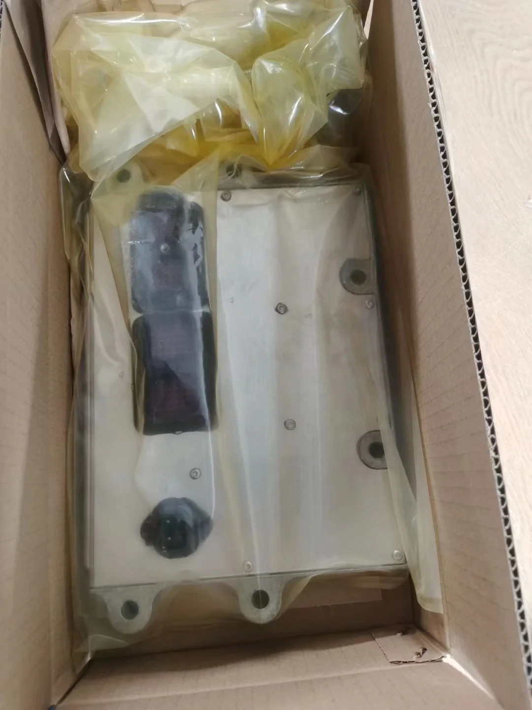 Brand New Original ECU ECM Computer Board Electronic Control Module 4963807 Electronic Control Unit Engine Controller