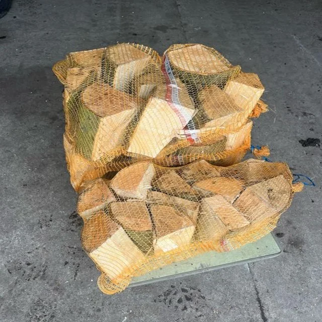 Dried ASH, OAK, BIRCH, BEECH Logs Large Crate Top Quality Kiln Dried Split Firewood / Beech Firewood/ KD firewood on pallet