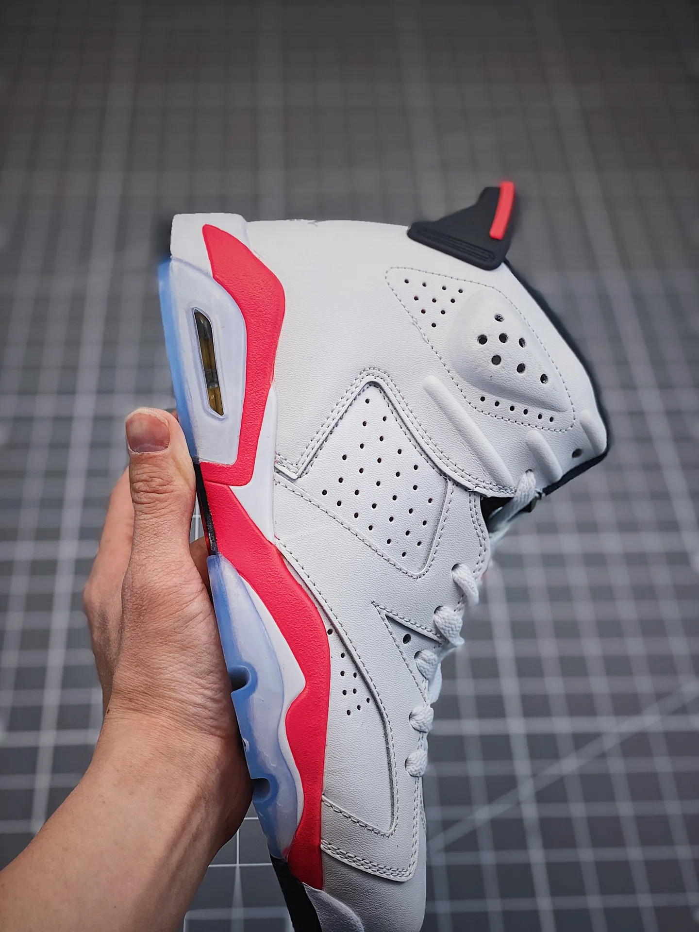 2022 Air Jordan 6 Retro Basketball Shoes For Men Women High Sport Sneakers Nike AJ6 Cherry Wood Red White Basketball Style Shoes