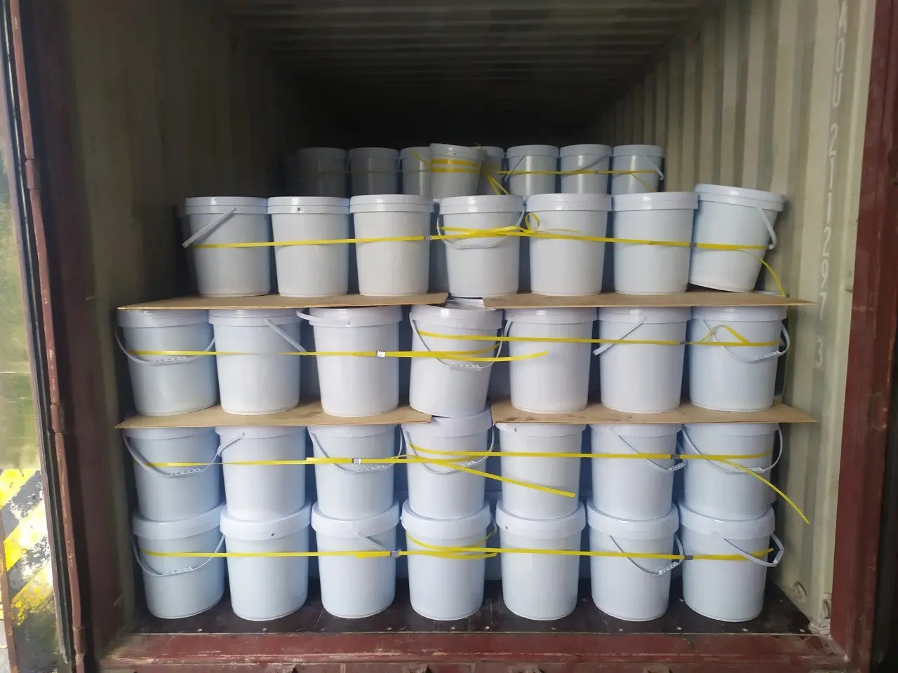 Condensed molases solubles (CMS)-GEL for shrimps and aquaculture feed