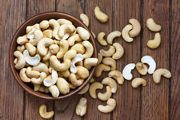 HIGH QUALITY ORGANIC NATURAL CASHEW FROM VIETNAMESE - HEALTHY BEST PRICE WHOLESALE