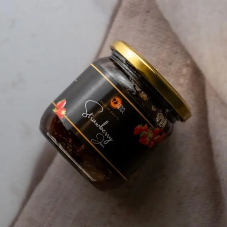 Exquisite 200g Strawberry Jam: Crafted from Seasonally Harvested Fresh Strawberries, Bursting with Natural Flavor and Goodness