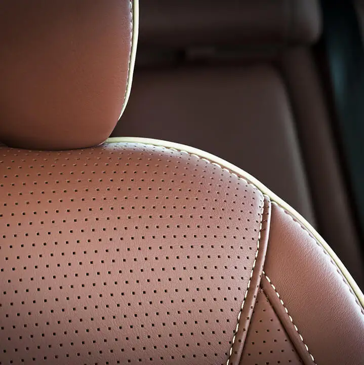 2023 Hot Sale Luxury Waterproof Universal Customized Polyester Car Seat Covers Made in Vietnam