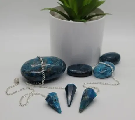 Hot Sale Natural Apatite Crystal Pendulum Faceted Cone Gemstone Pendulum Meditation Metaphysical Healing Pendulum