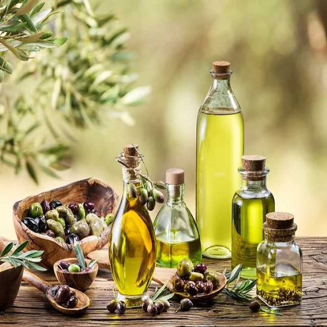 Wholesale bulk price olive oil for cosmetics and food 100% pure natural organic Spain extra virgin olive oil Low Price