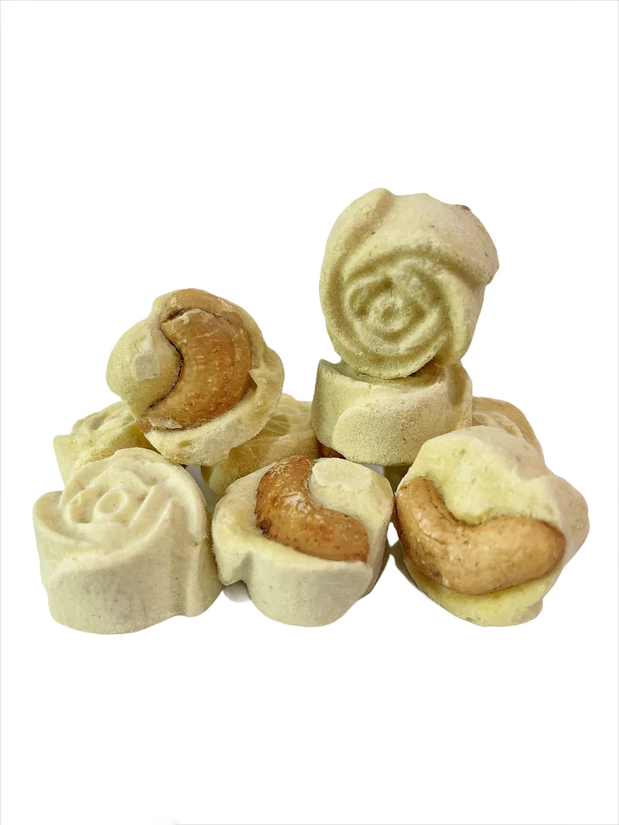 Yags Freeze Dried Durian with Cashew nut  80g,