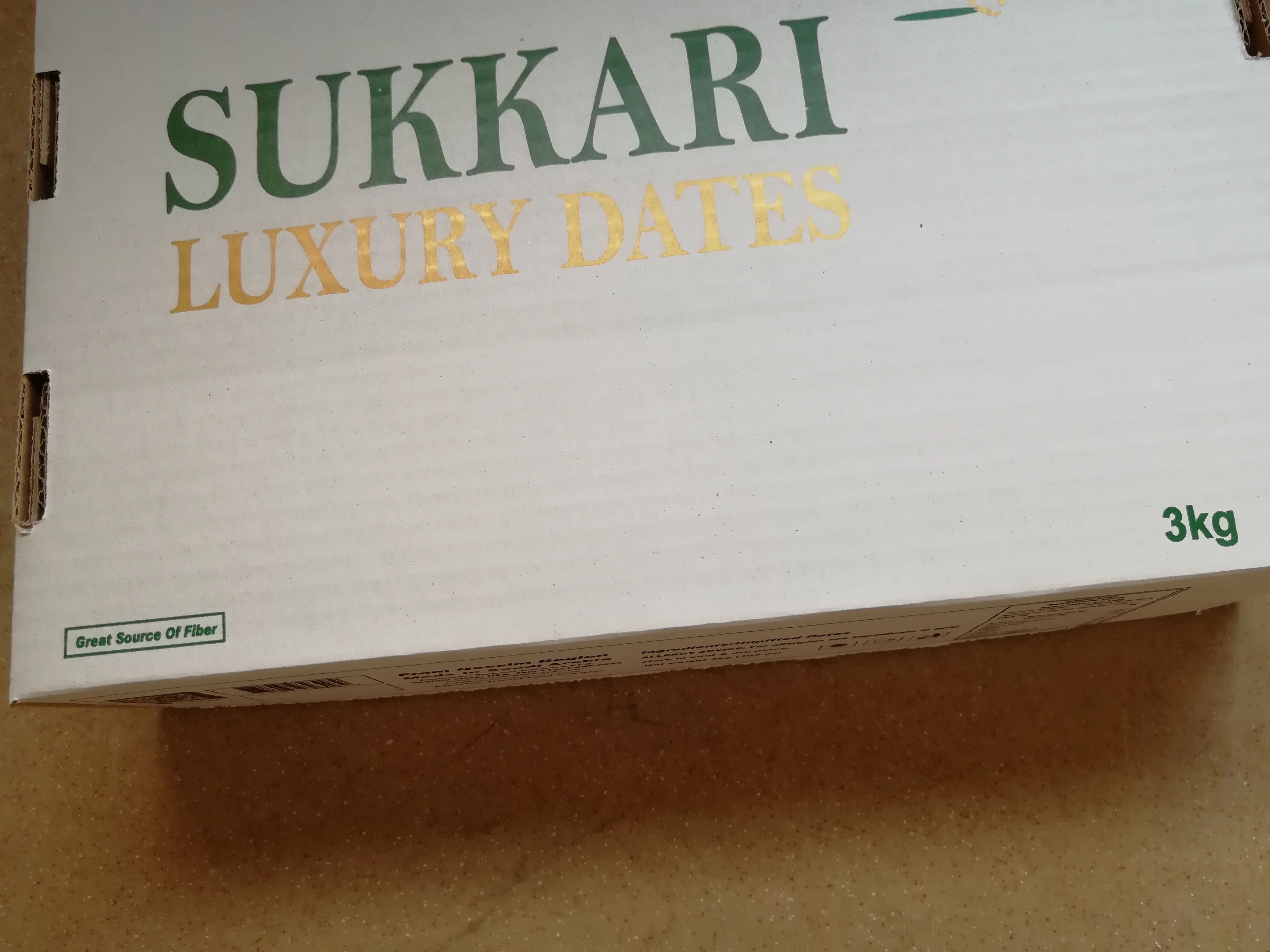 Cheap Sukkari kajur fresh harvest and best price from Saudi Arabia  Hot Sale Bulk Cheap Natural Max Style Packing Packaging Air
