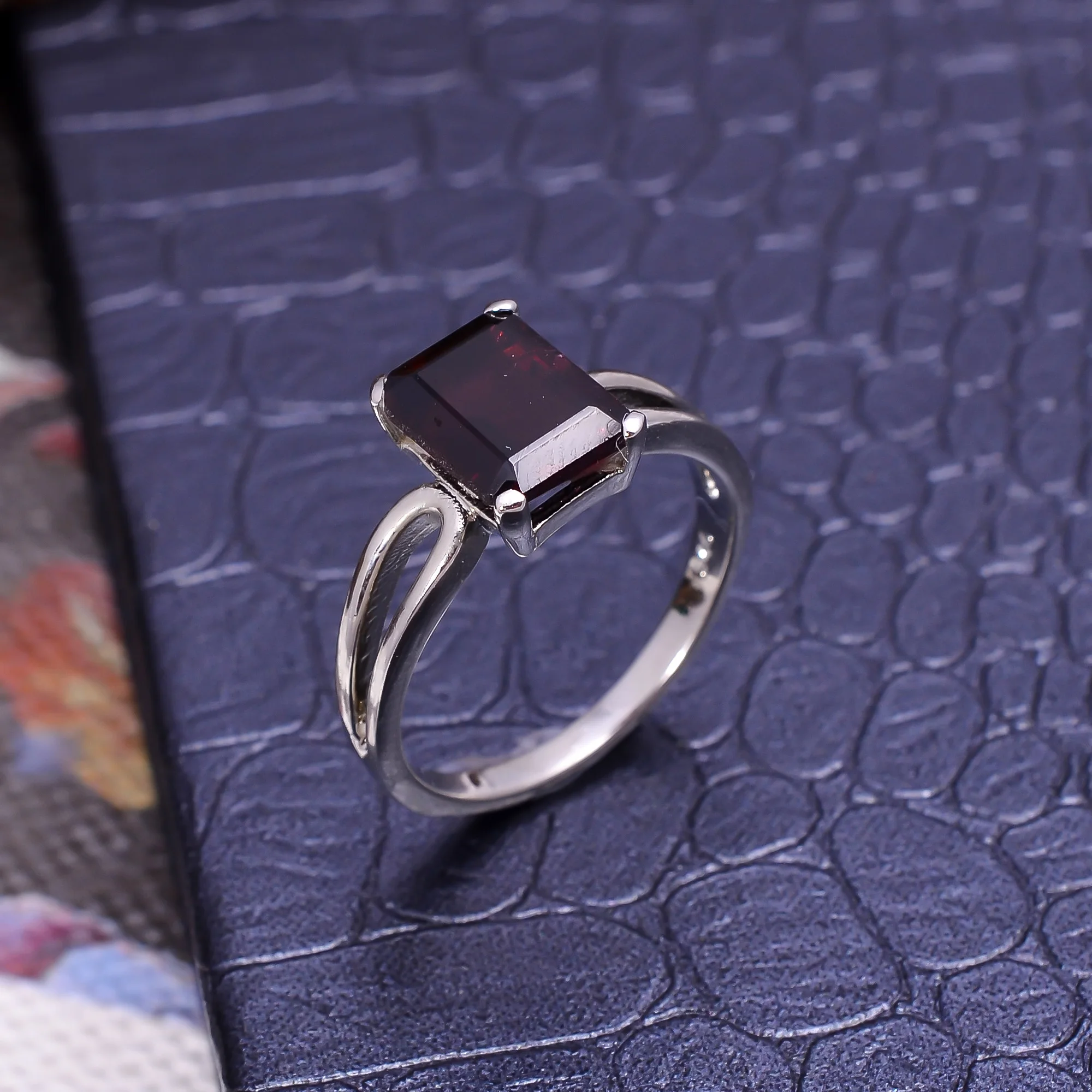 Indian Silver Craft Ring Size 7 Natural Red Garnet Gemstone 2.9 Gram January Birthstone 92.5 Sterling Silver Jewelry