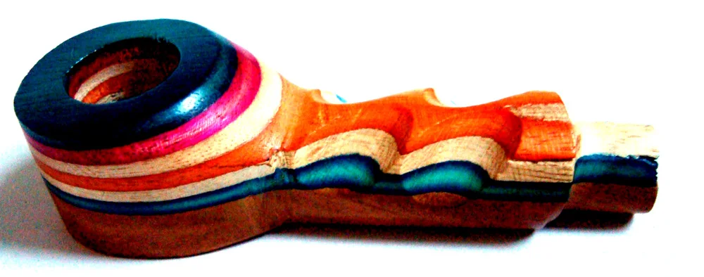 High on demand latest design top selling colour wood mini pipe for gifting purpose available at wholesale price