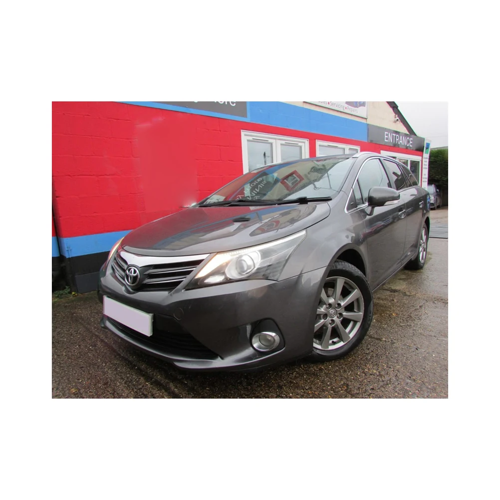 BYD yuan 2 hand used toyota bus mercedes car used carros toyota usados toyota avensis car wrangler car