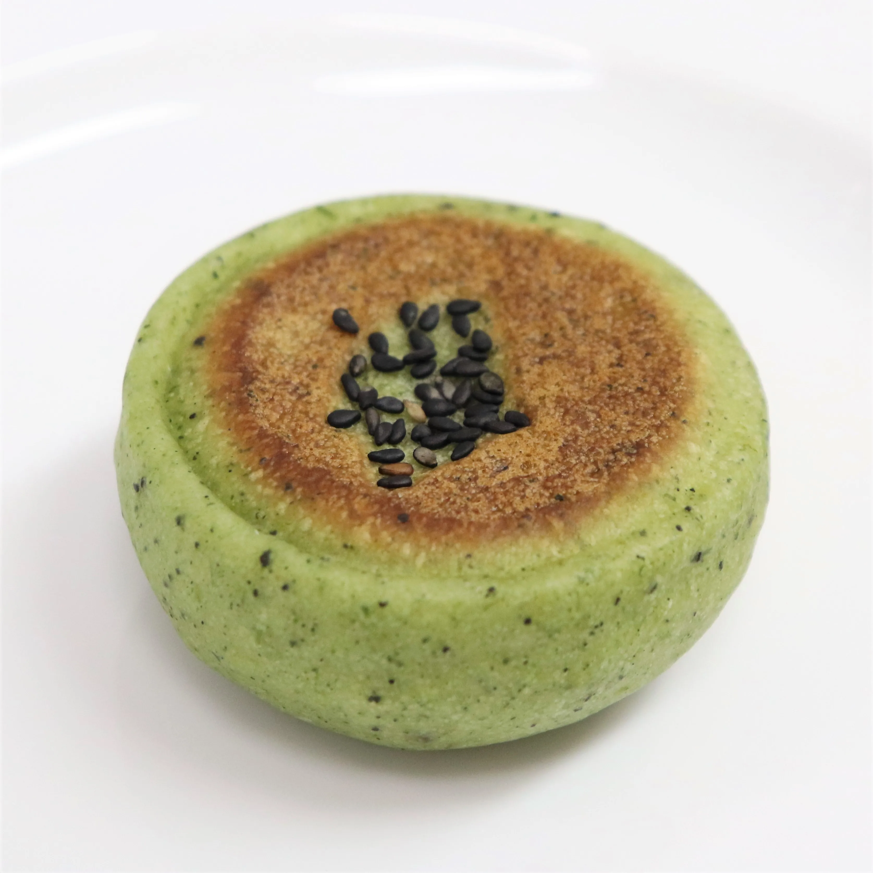 Японская булочка из бобов и варенья