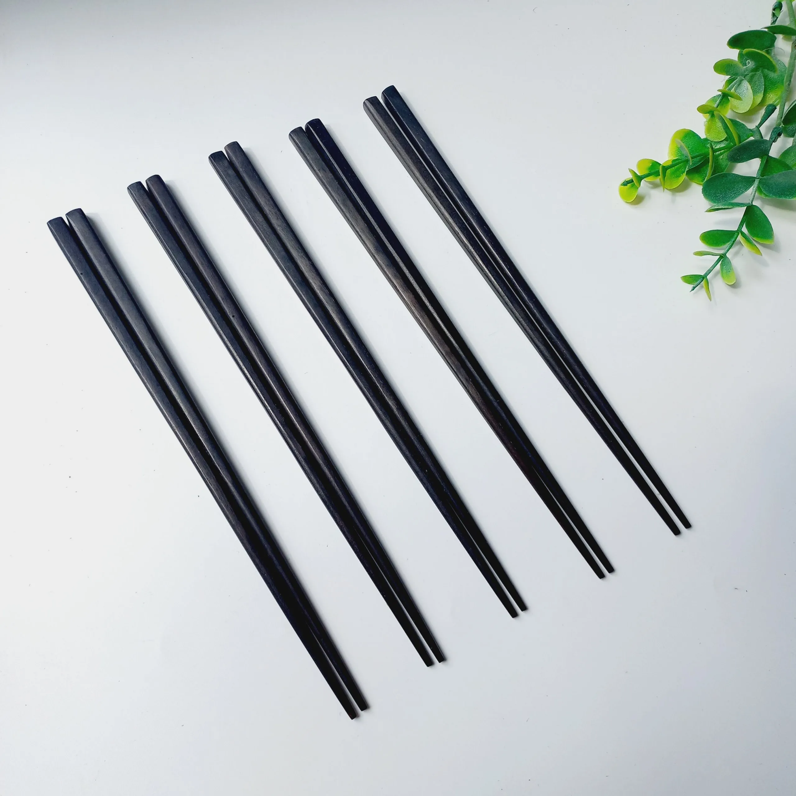 New Style Luxury Classic Wooden Chopsticks Ebony Black Tableware Decoration Custom Logo Natural Eco Friendly Hot Selling